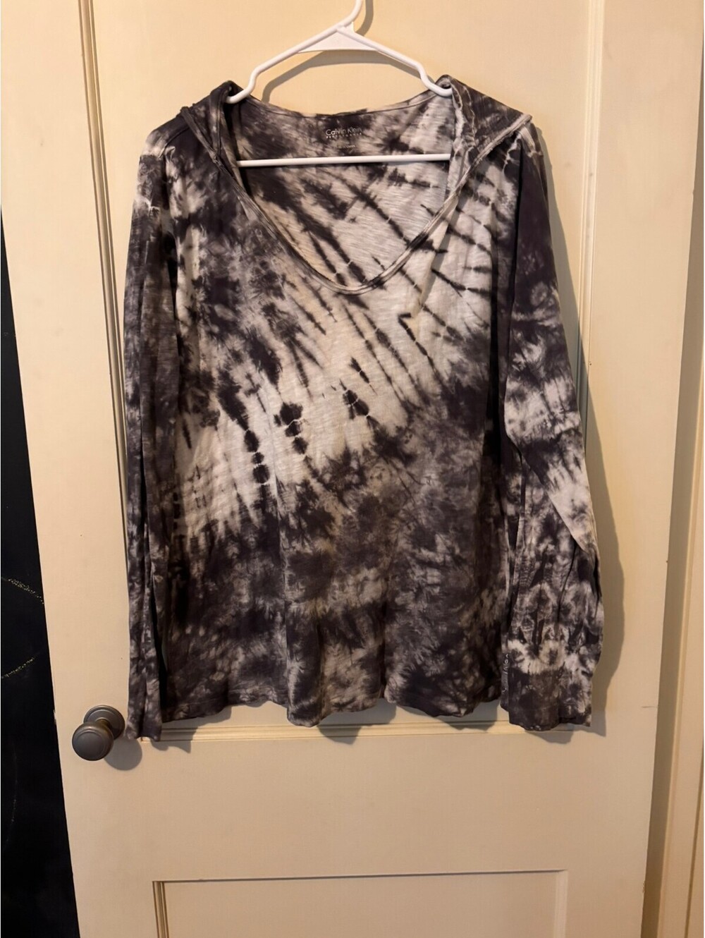 Calvin Klein Performance Tie-Dye Hooded Long Sleeve Shirt